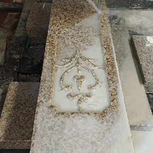 合肥 黄金麻花岗岩异形加工雕刻栏杆大柱