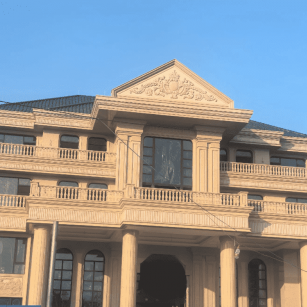 合肥黄金麻别墅外墙干挂石材效果示例