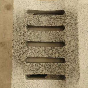 合肥 芝麻白拉丝面花岗岩U型开槽排水槽