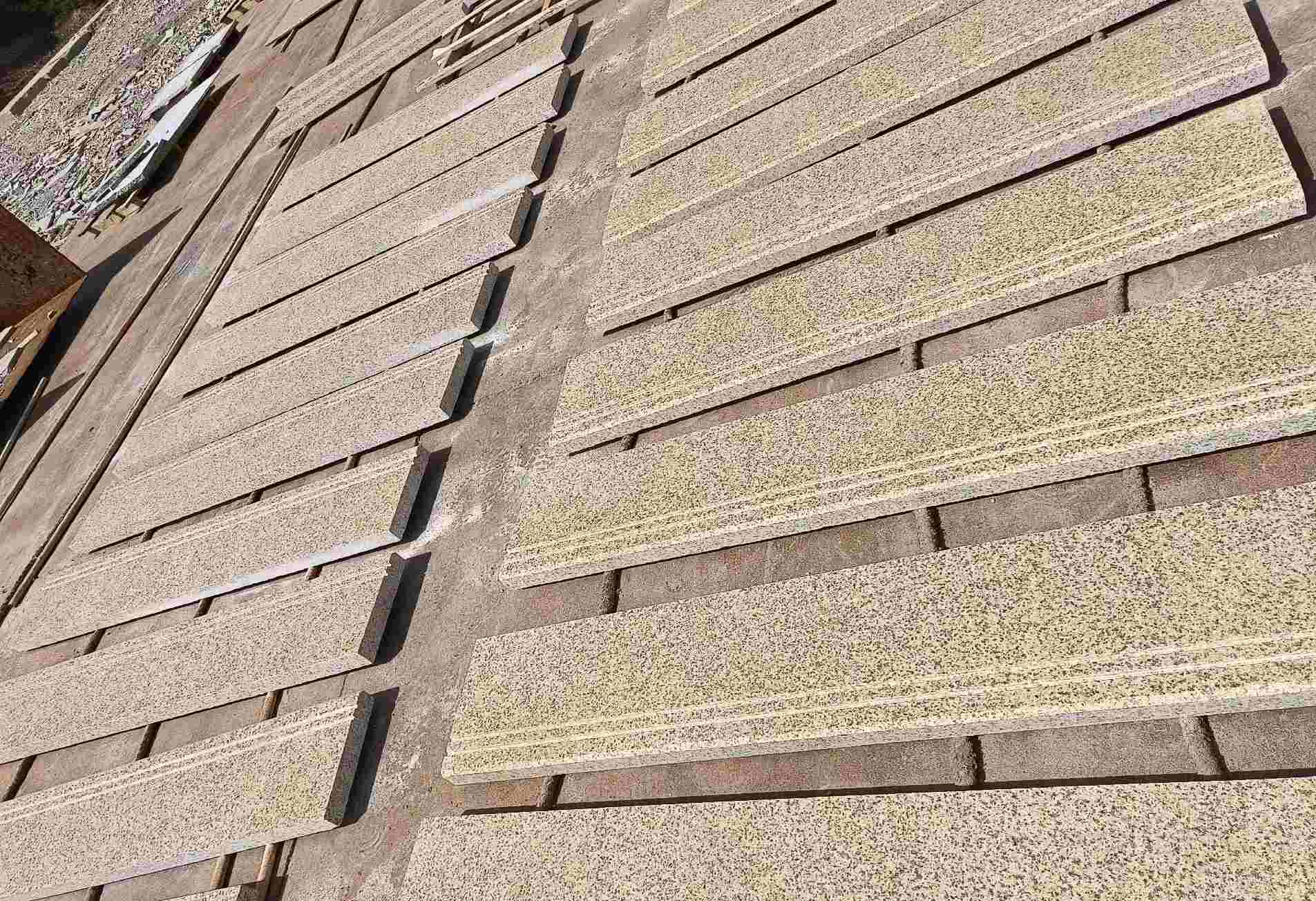 合肥 黄金麻花岗岩光面楼梯踏步