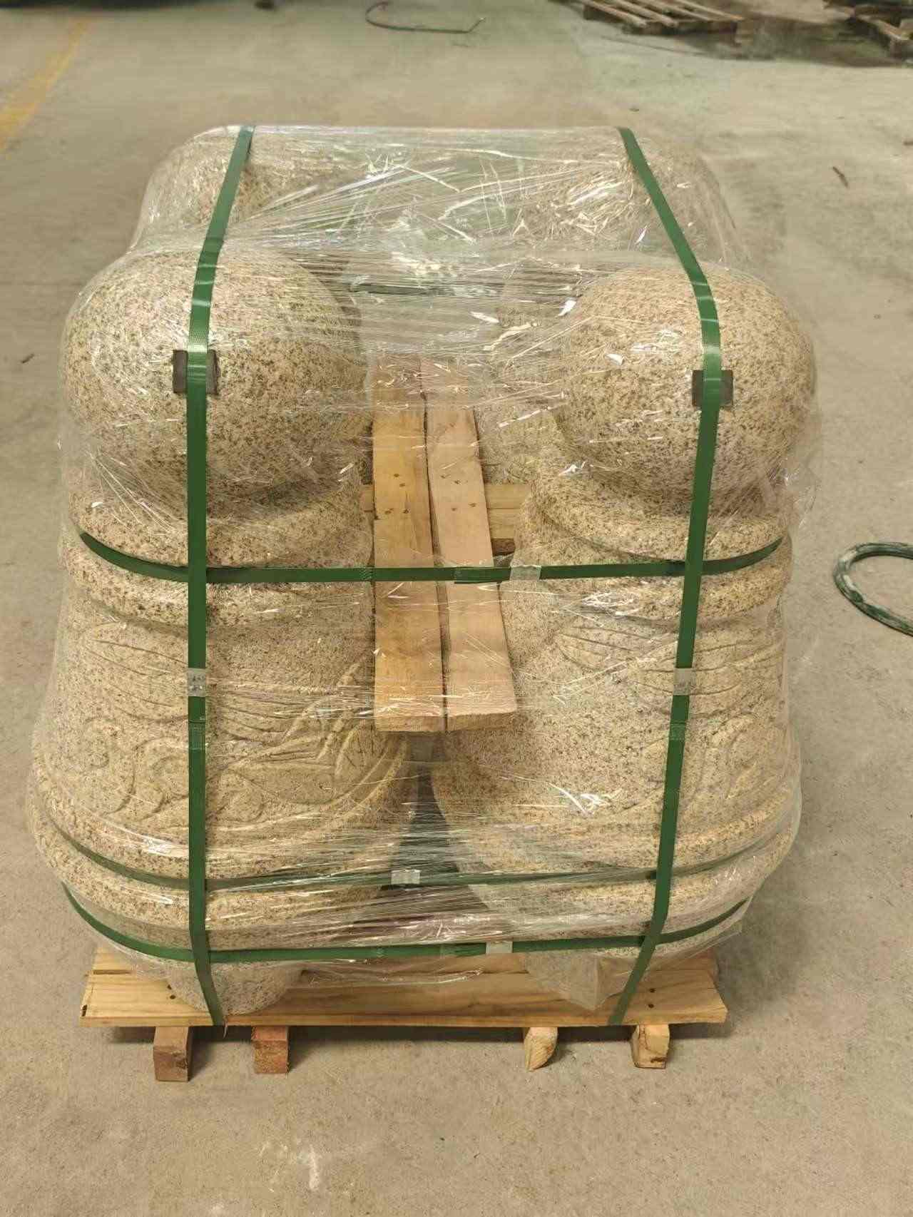 合肥 黄金麻异形定制雕花——棒棒糖挡车柱