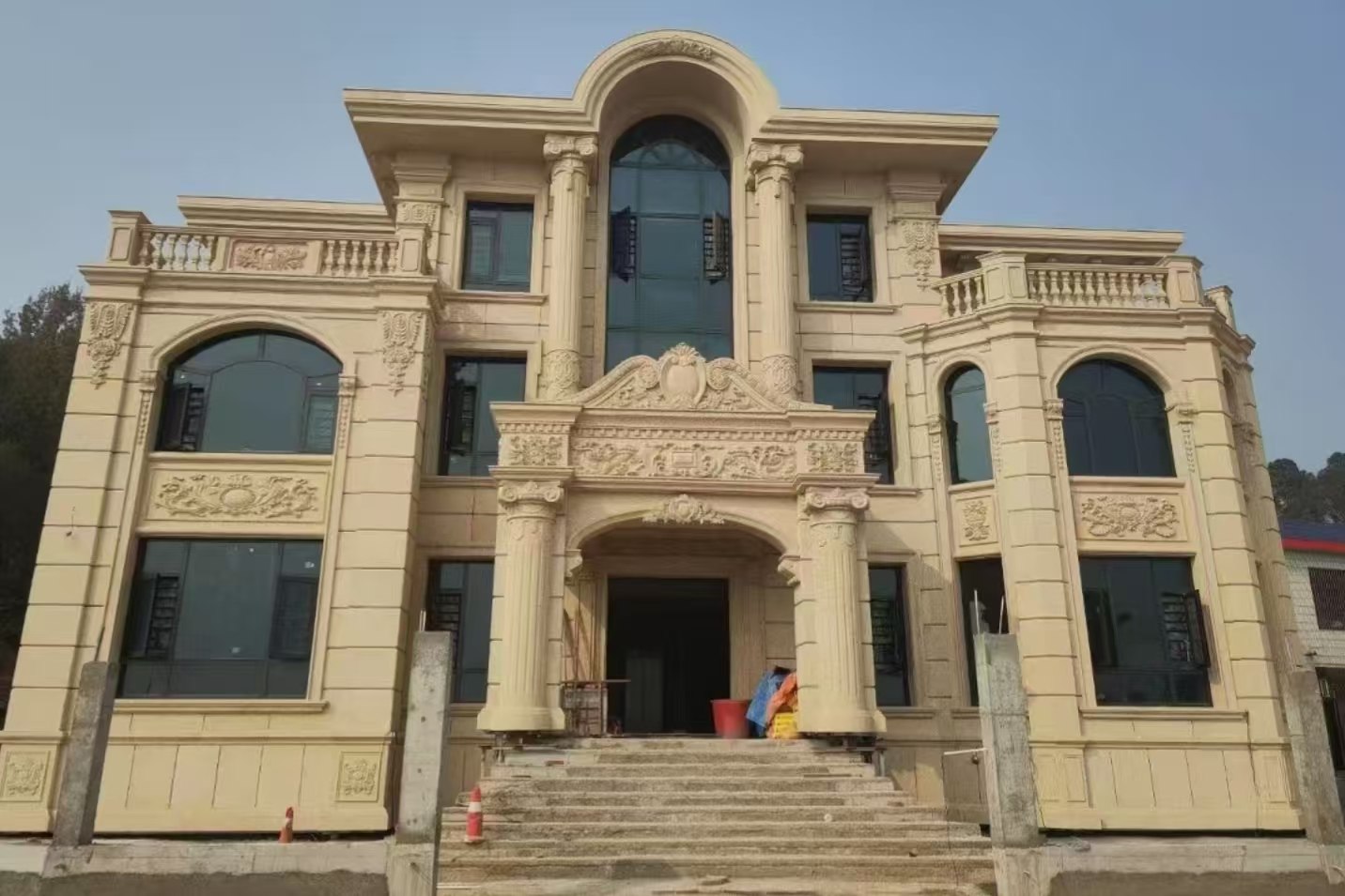 合肥 黄金麻花岗岩别墅外墙干挂