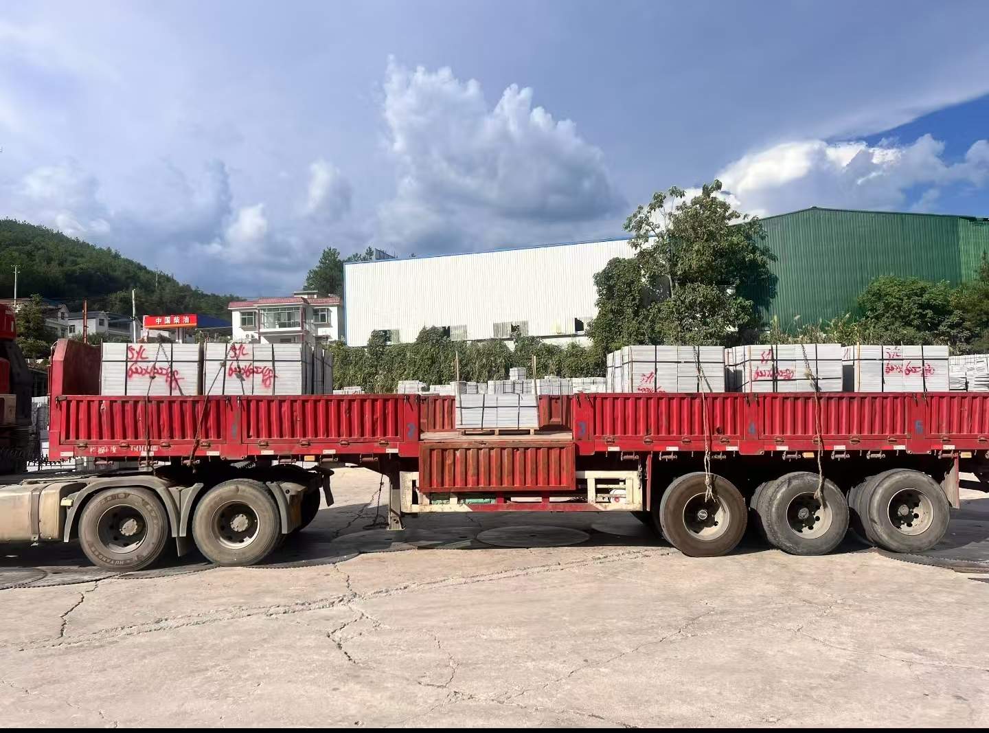 合肥 芝麻灰花岗岩地铺石出货日常