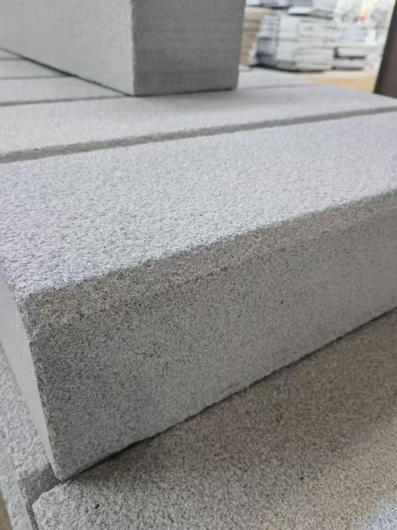 合肥 芝麻灰荔枝面路沿石