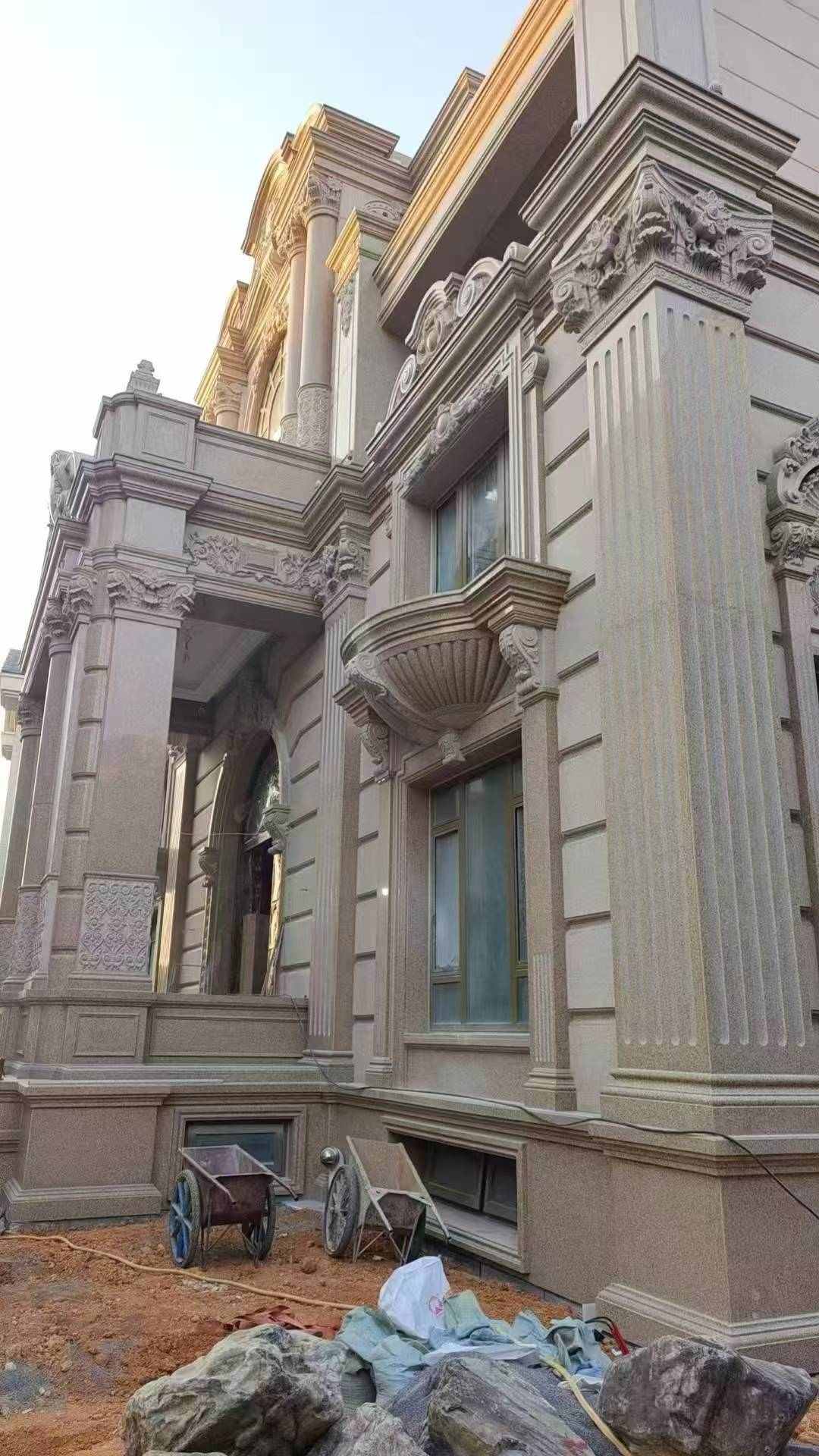 合肥 黄金麻花岗岩光面别墅外墙干挂施工完成