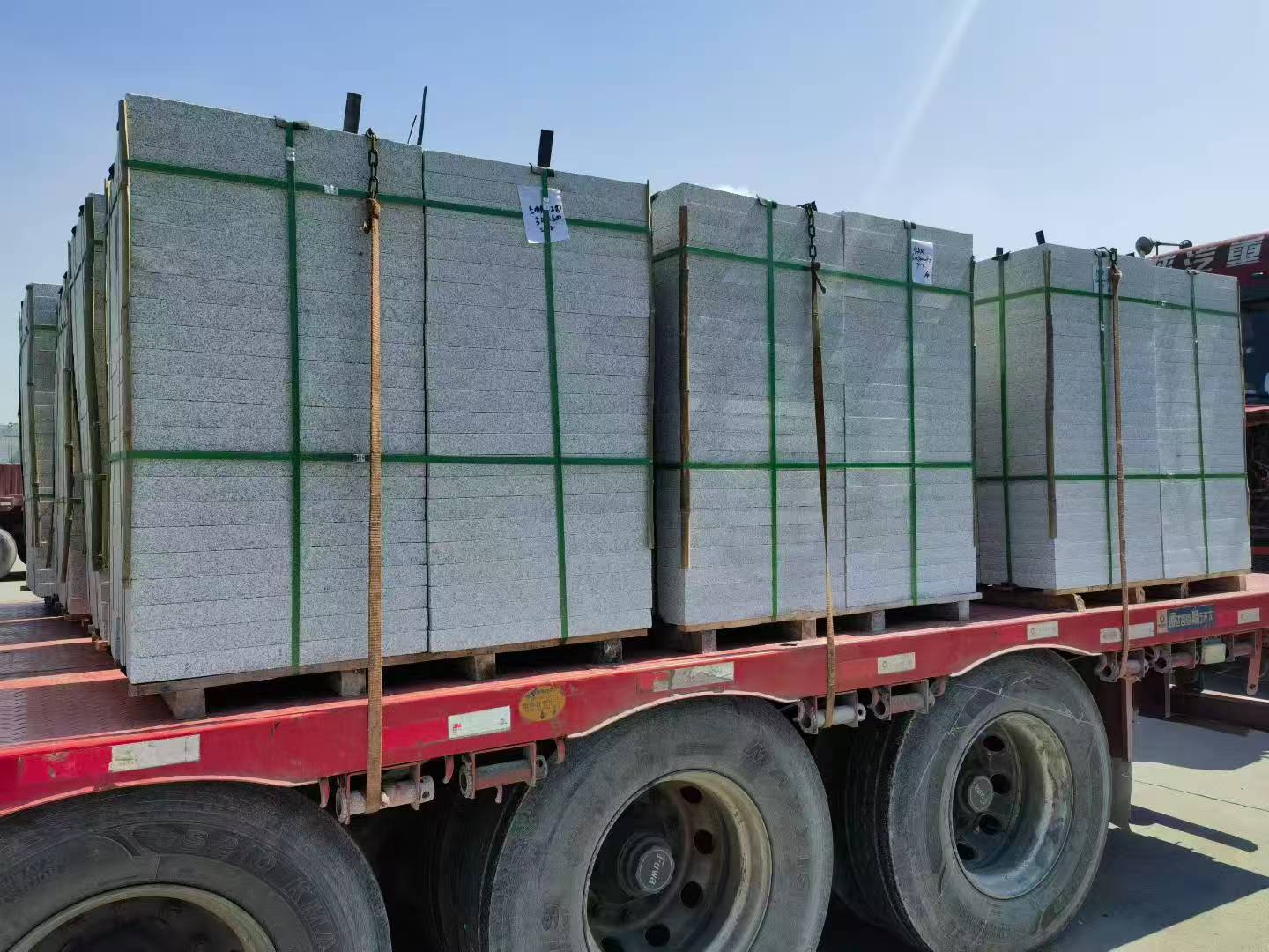 合肥芝麻白花岗岩出货日常地铺石